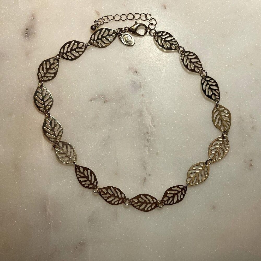 Charming Charlie | Gold Tone Leaf Choker Necklace - Picture 1 of 6